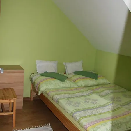 Vinny Sklep U Konecku Gasthuis *