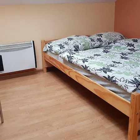 Vinný Sklep U Konečků Penzion Mikulčice