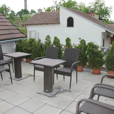 Penzion Vinný Sklep U Konečků Mikulčice
