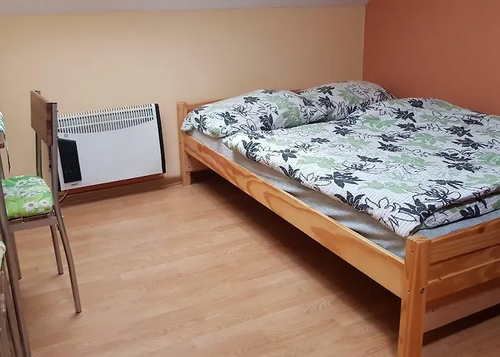 Vinny Sklep U Konecku Πανσιόν Mikulčice